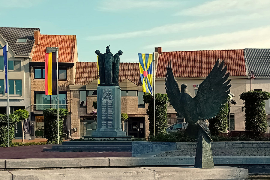 Locatie in beeld, Lichtervelde: de spreidstand tussen verzet en collaboratie verdeelt het dorp tot op heden
