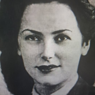 Elaine Mdden